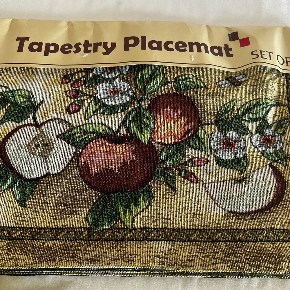 Tapestry Placemat Set - Apple Design